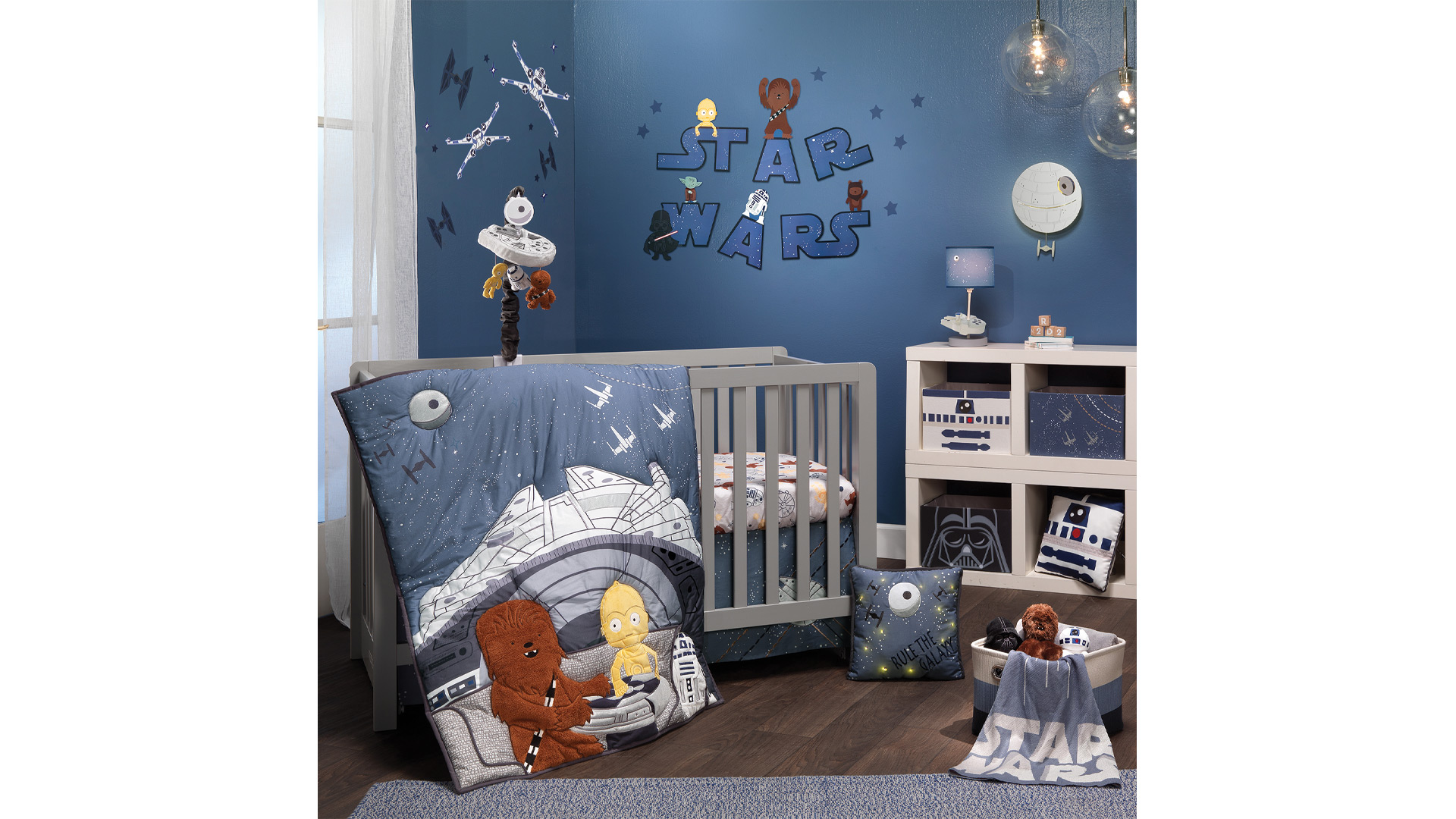 Millennium Falcon crib bedding set