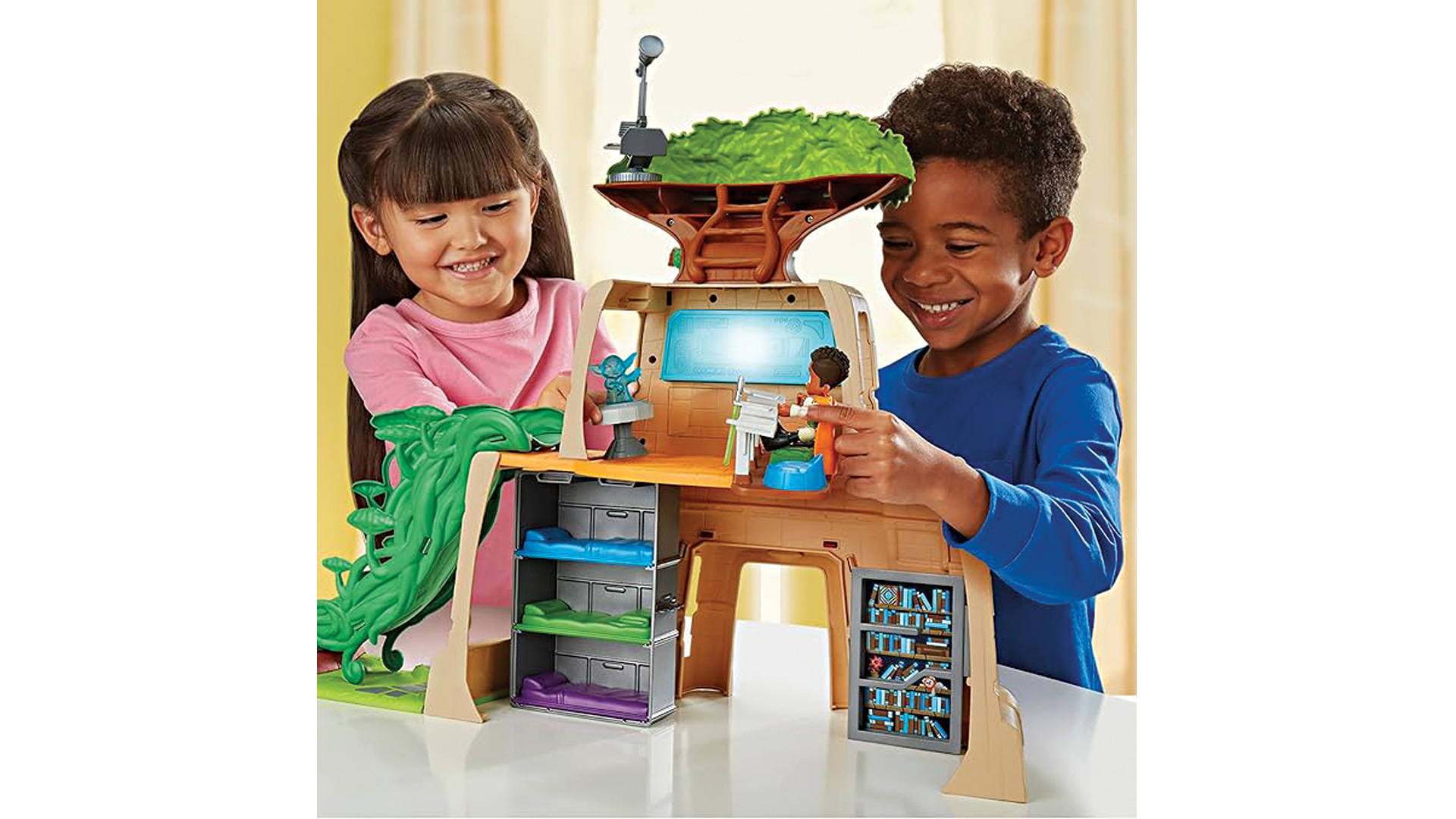 Young Jedi Adventures Tenoo playset
